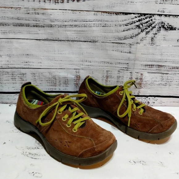 Dansko‎ Elise Suede Sneaker in Brown Lime Green size 6.5-7/37 Comfort Hiking - Picture 7 of 7